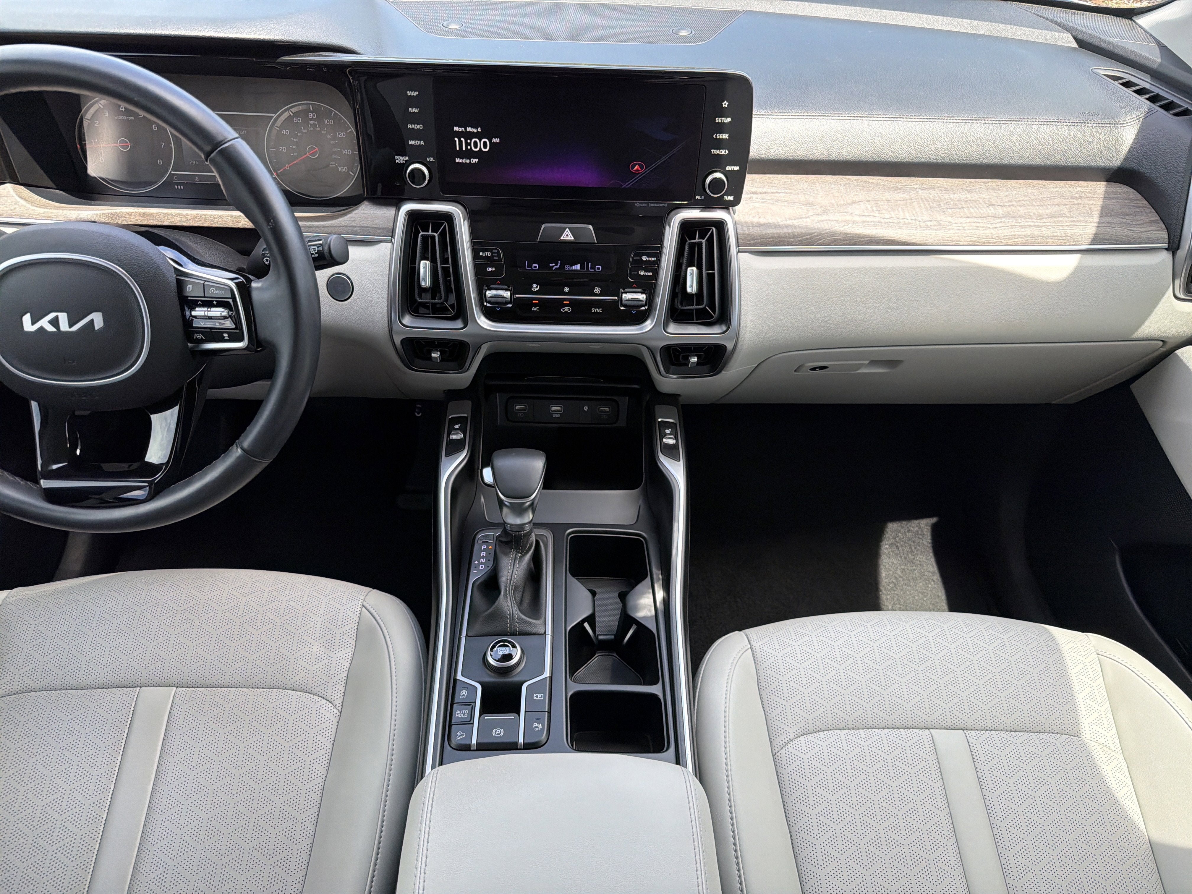 2023 Kia Sorento EX