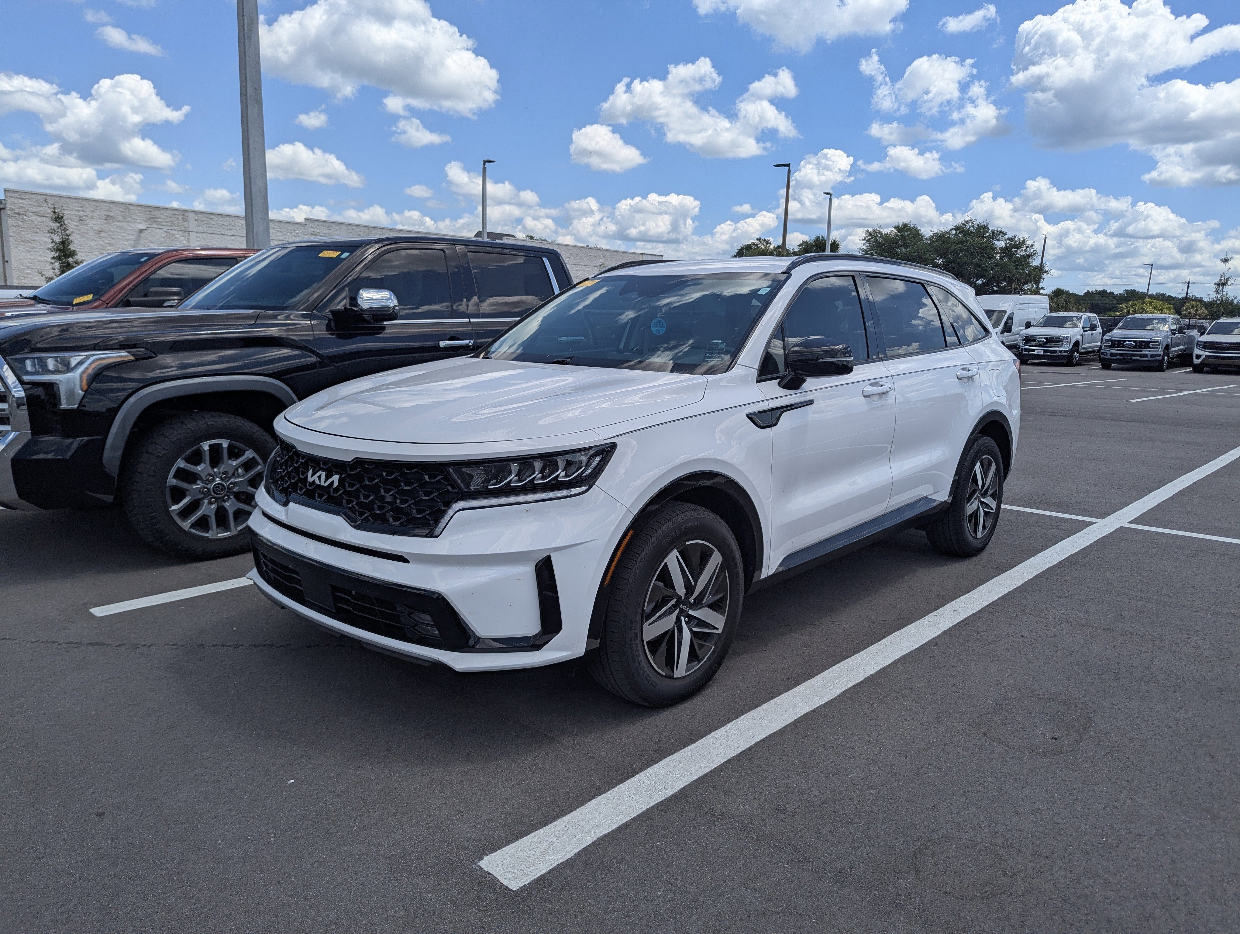 2023 Kia Sorento EX