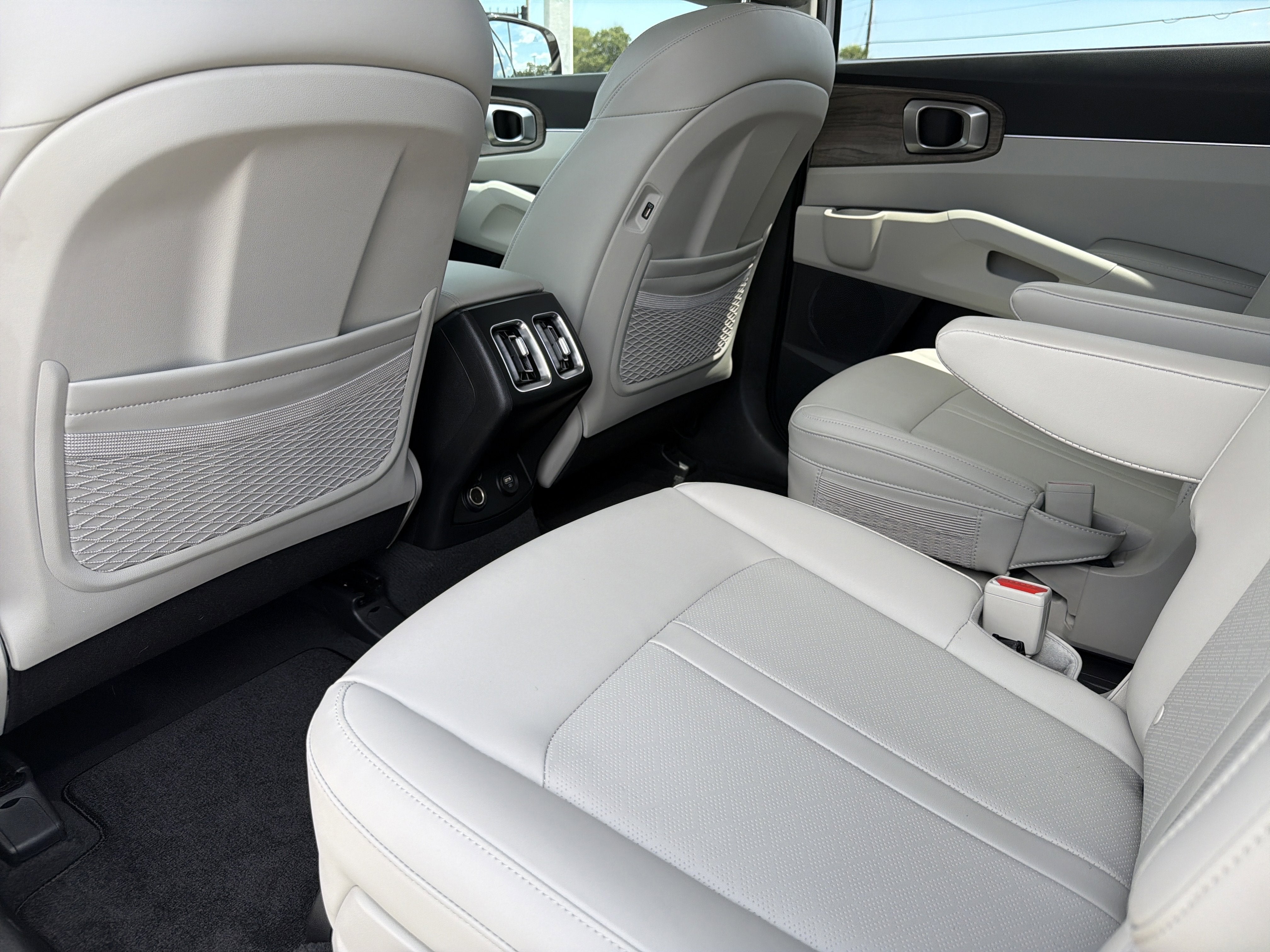 2023 Kia Sorento EX