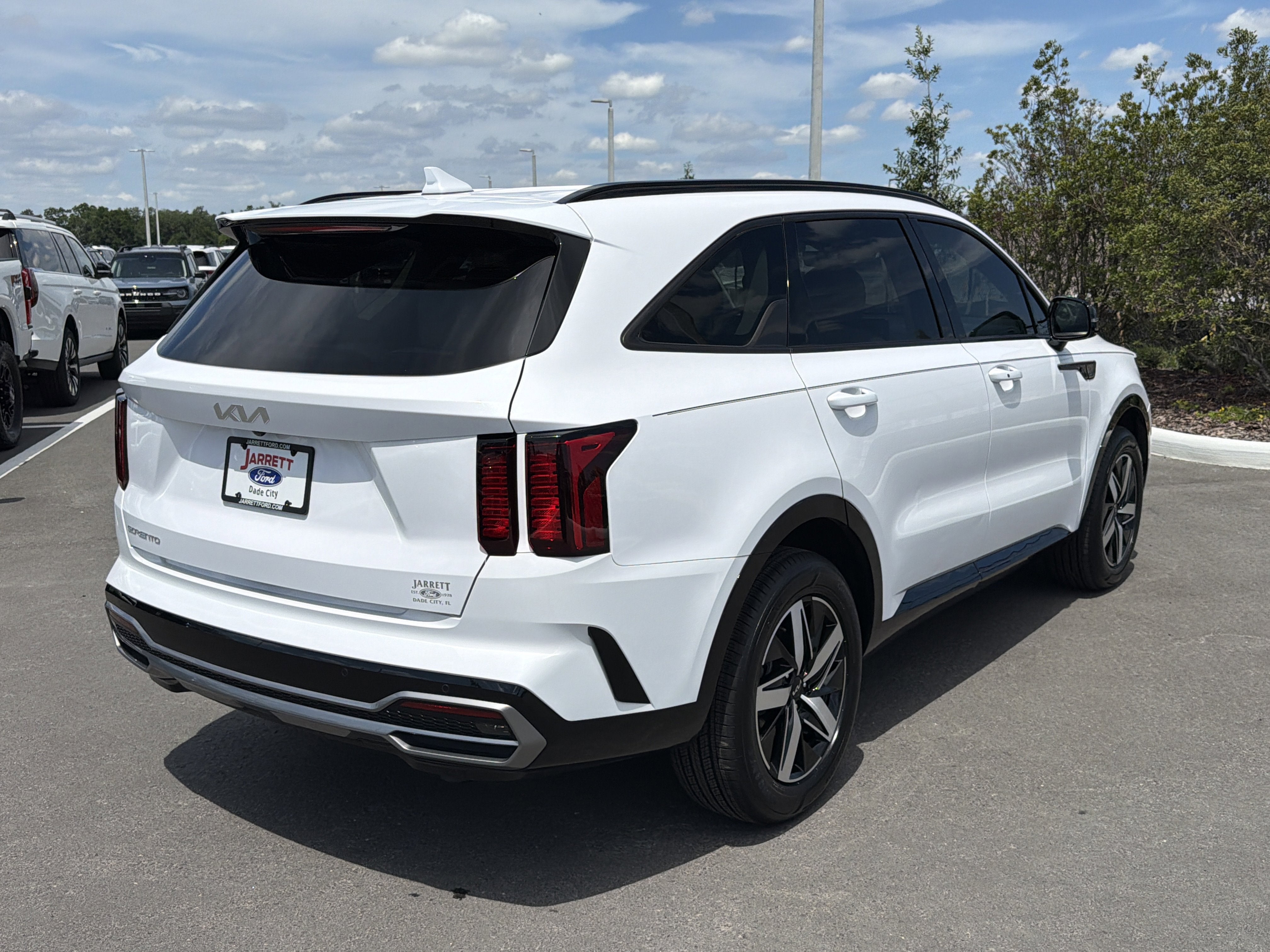 2023 Kia Sorento EX