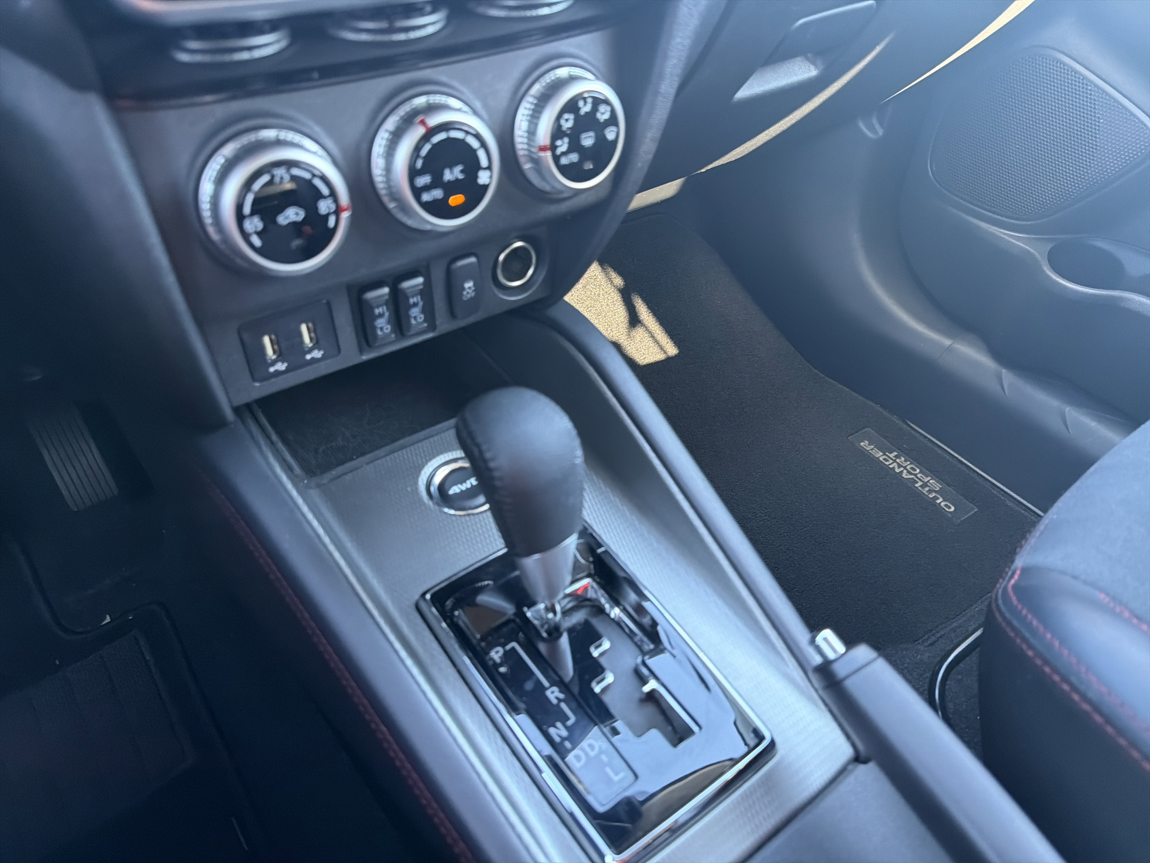 2024 Mitsubishi Outlander Sport 2.0 SE