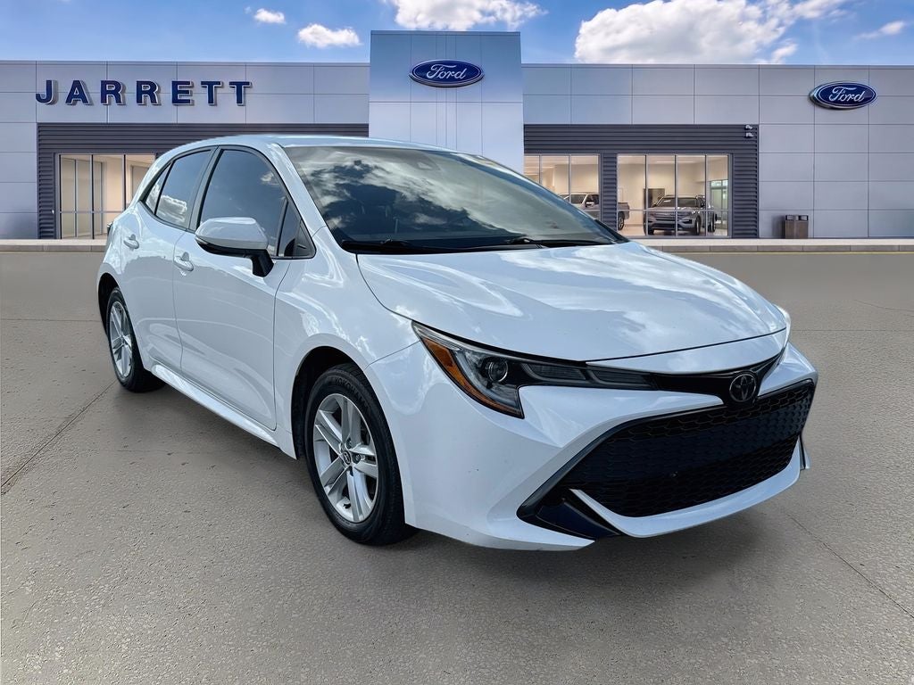 2022 Toyota Corolla Hatchback SE