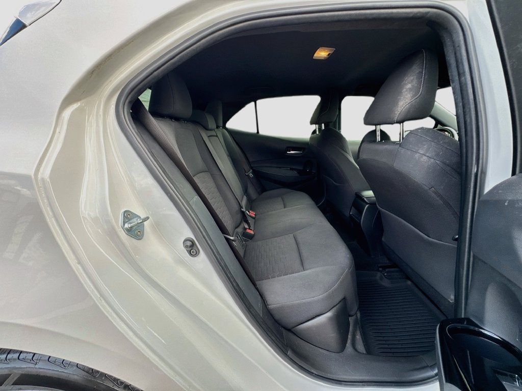 2022 Toyota Corolla Hatchback SE