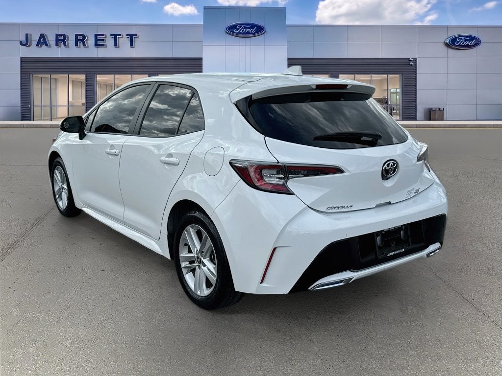 2022 Toyota Corolla Hatchback SE