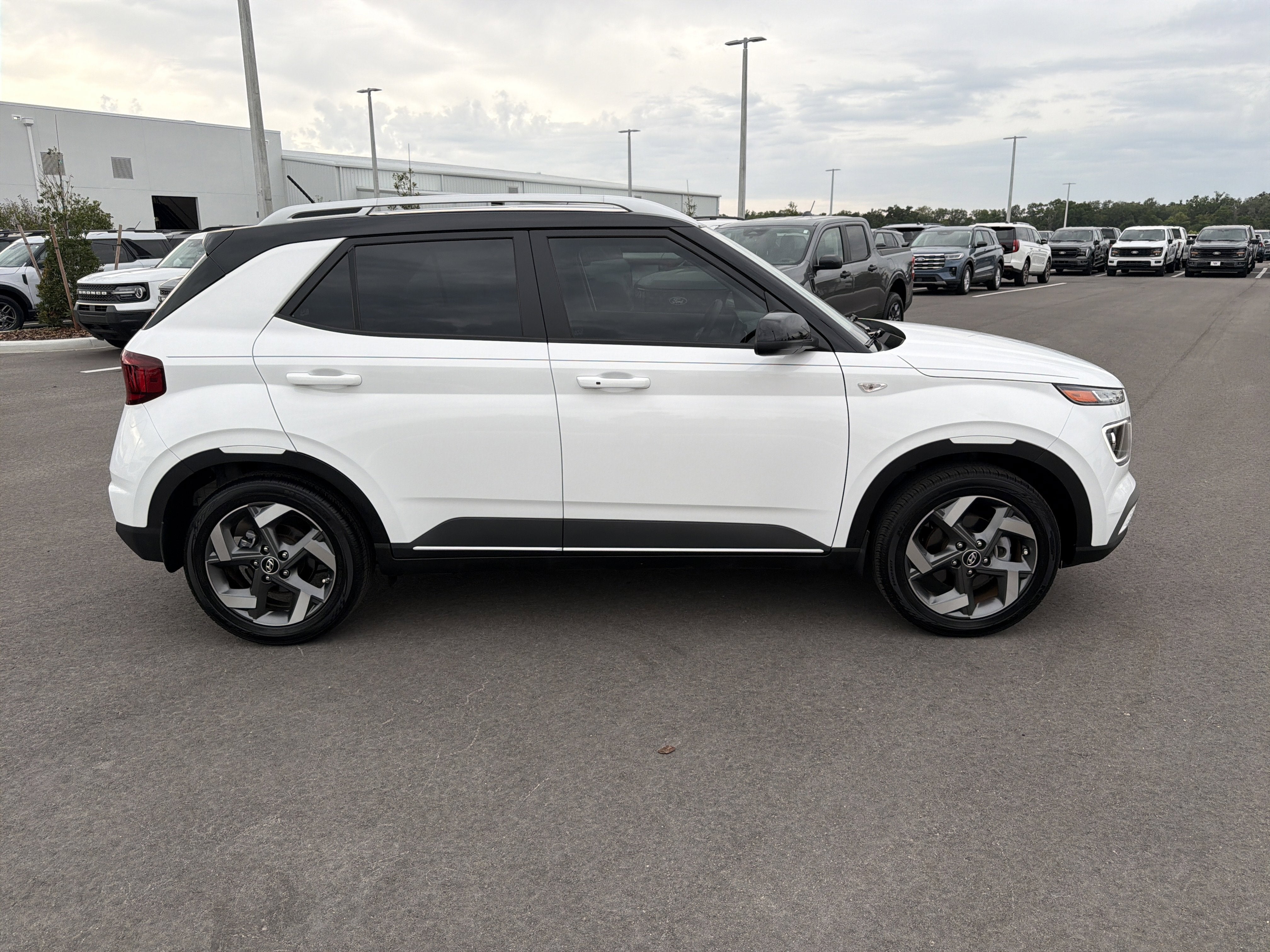 2024 Hyundai Venue Limited