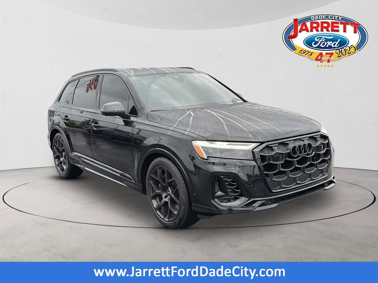 2025 Audi SQ7 Premium Plus quattro