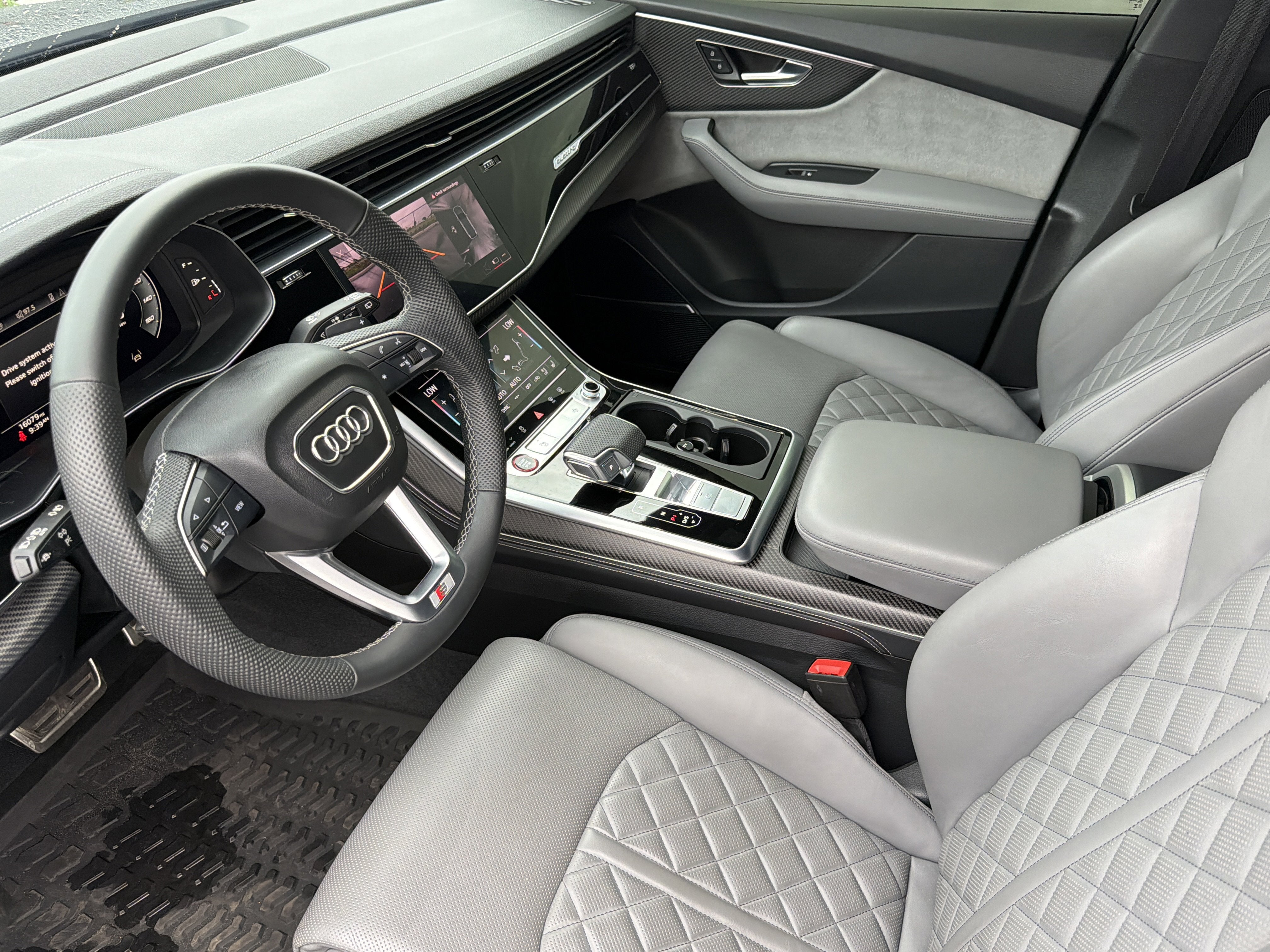 2025 Audi SQ7 Premium Plus quattro