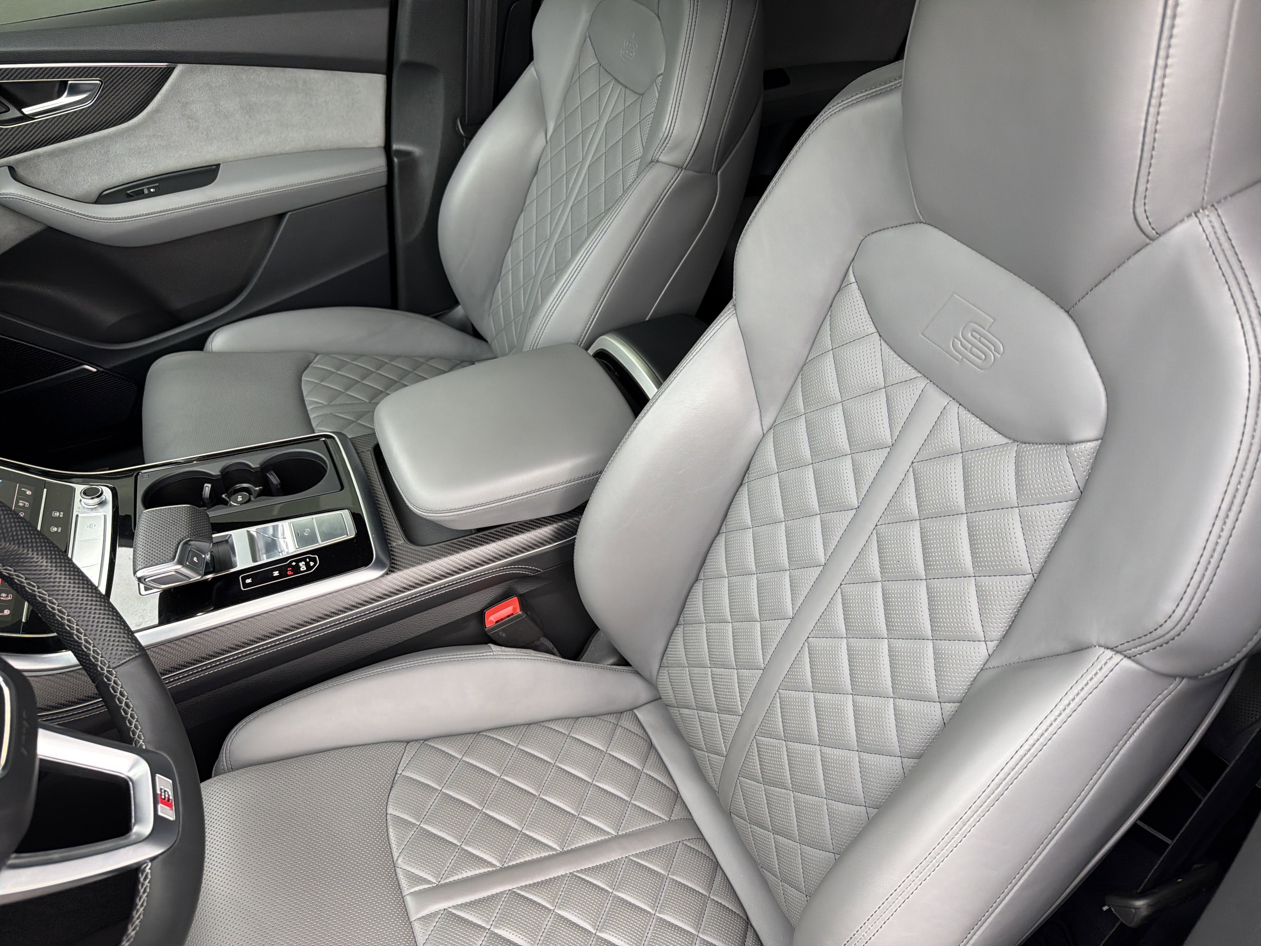 2025 Audi SQ7 Premium Plus quattro