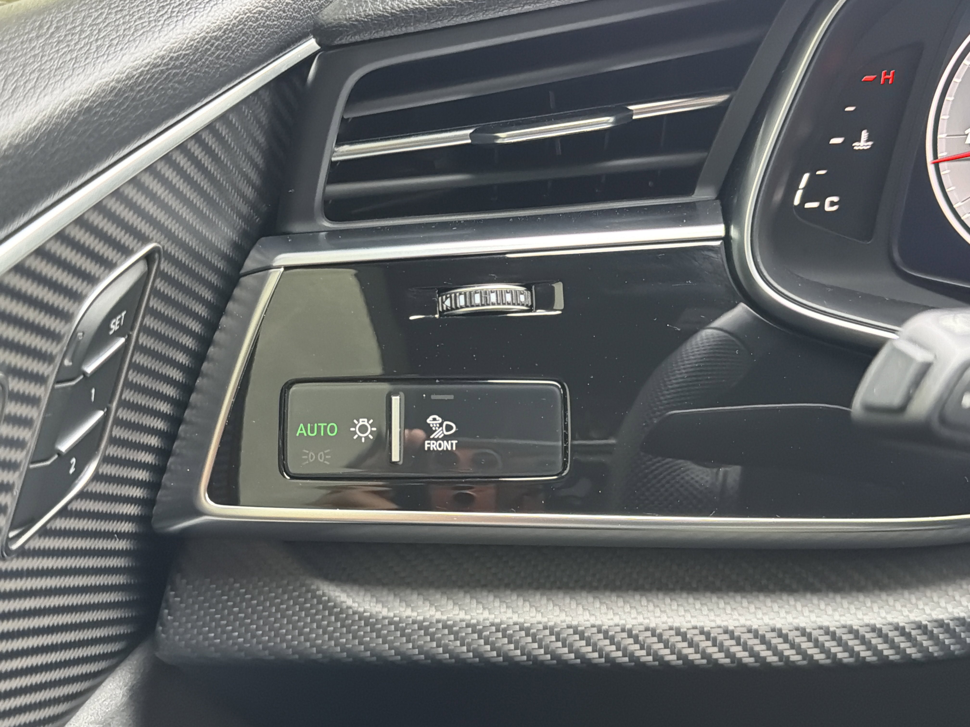 2025 Audi SQ7 Premium Plus quattro