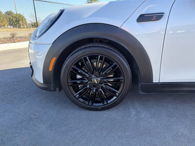 2024 MINI Cooper S Signature