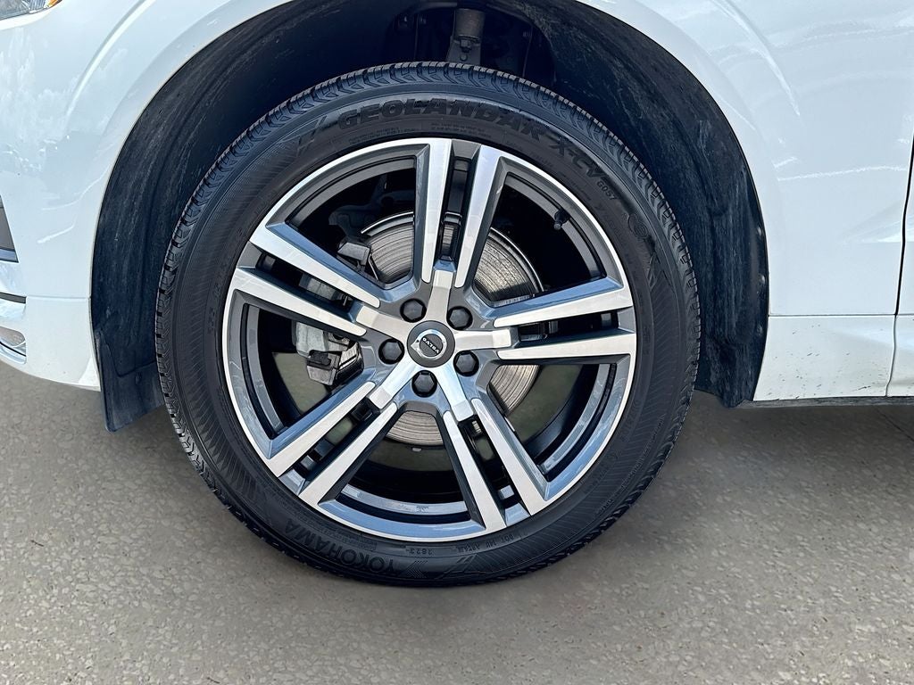2021 Volvo XC60 T5 Momentum