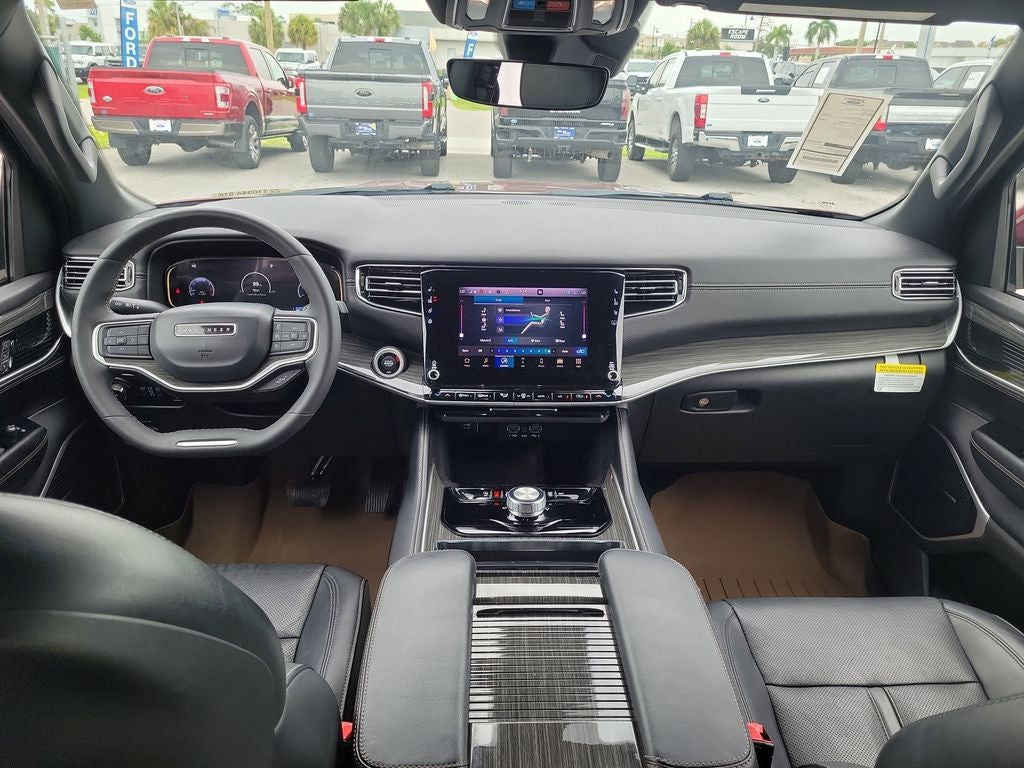 2022 Jeep Wagoneer Series II