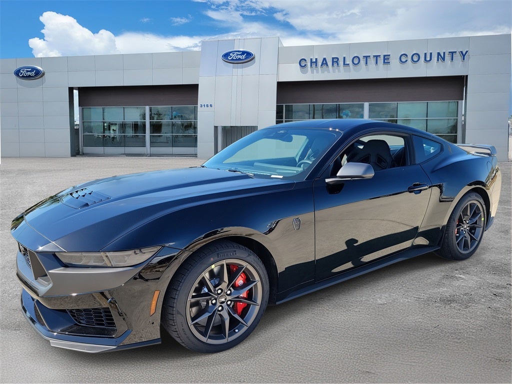 2026 Ford Mustang Dark Horse