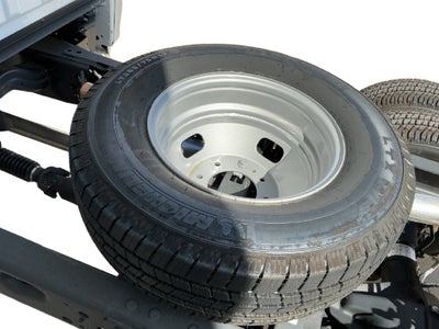 2027 Ford F-350SD Lariat DRW