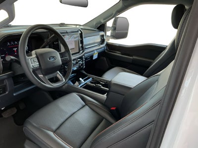 2027 Ford F-350SD Lariat DRW
