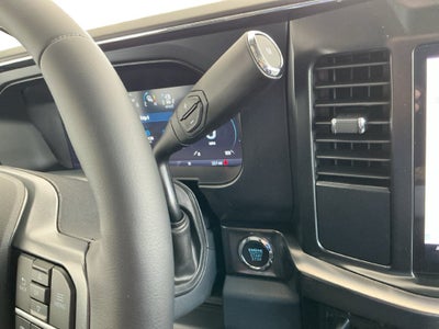 2027 Ford F-350SD Lariat DRW