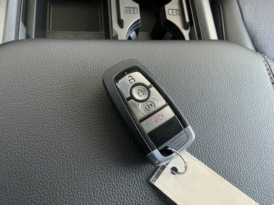 2027 Ford F-350SD Lariat DRW