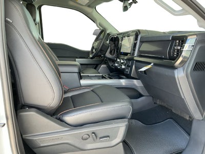 2027 Ford F-350SD Lariat DRW