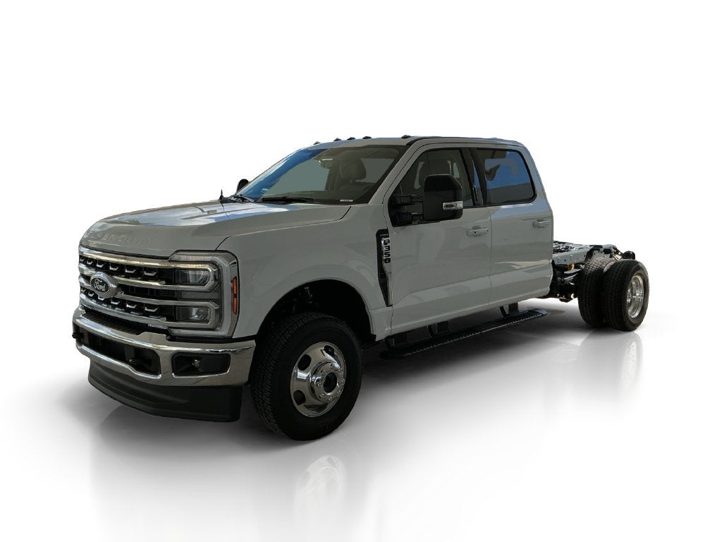 2027 Ford F-350SD Lariat DRW