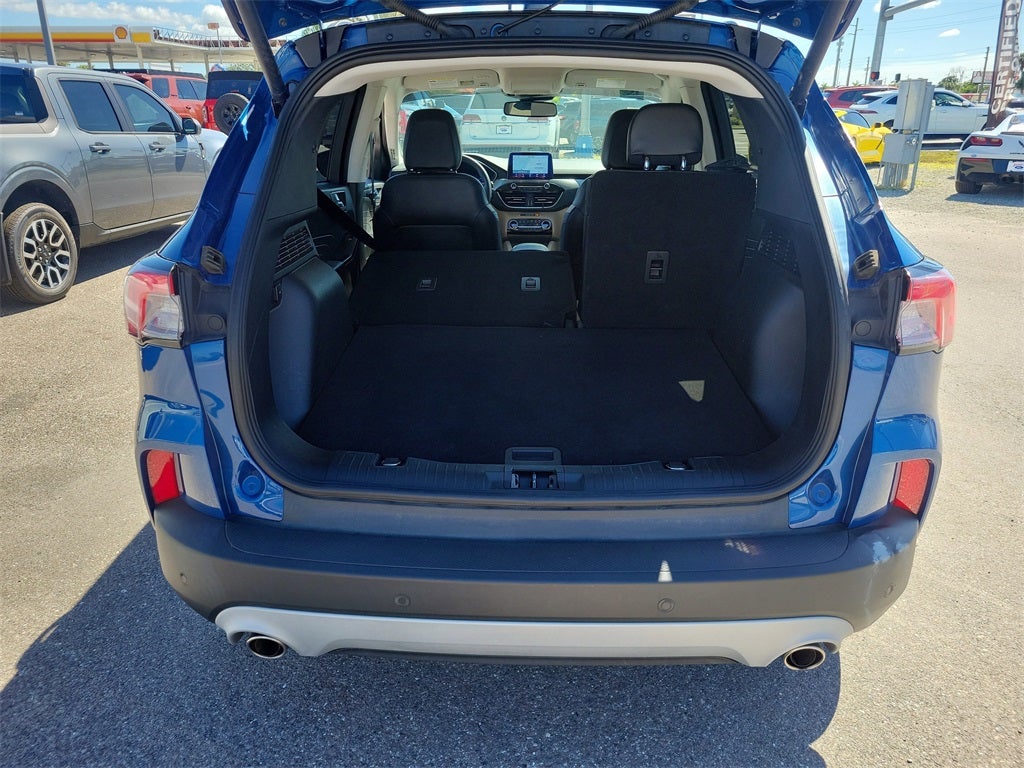 2022 Ford Escape Hybrid Titanium