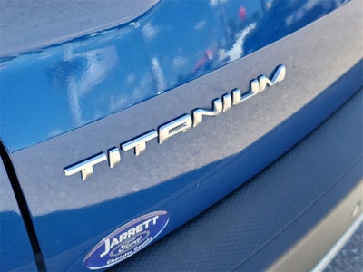 2022 Ford Escape Hybrid Titanium