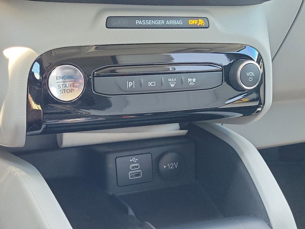 2025 Ford Escape Plug-In Hybrid Base