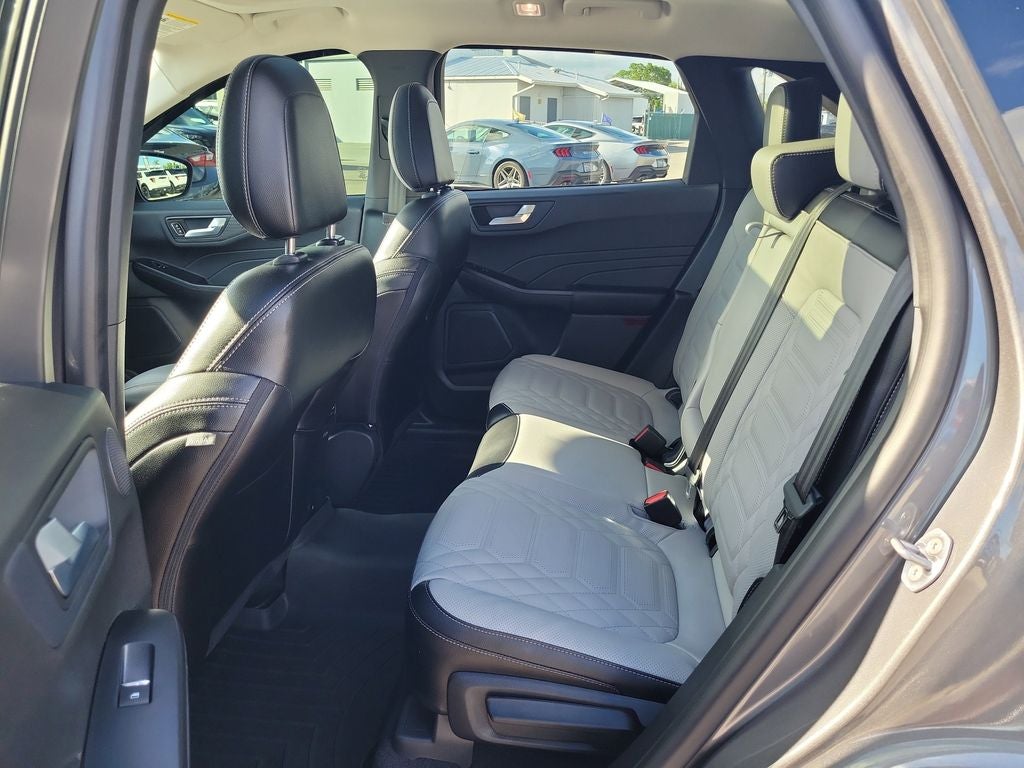 2024 Ford Escape Plug-In Hybrid Base