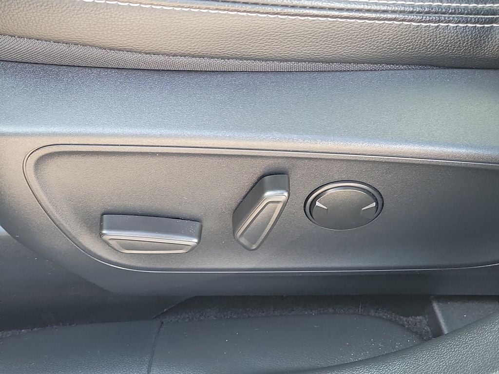 2024 Ford Escape Plug-In Hybrid Base