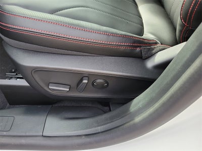 2026 Ford Escape Hybrid ST-Line Elite