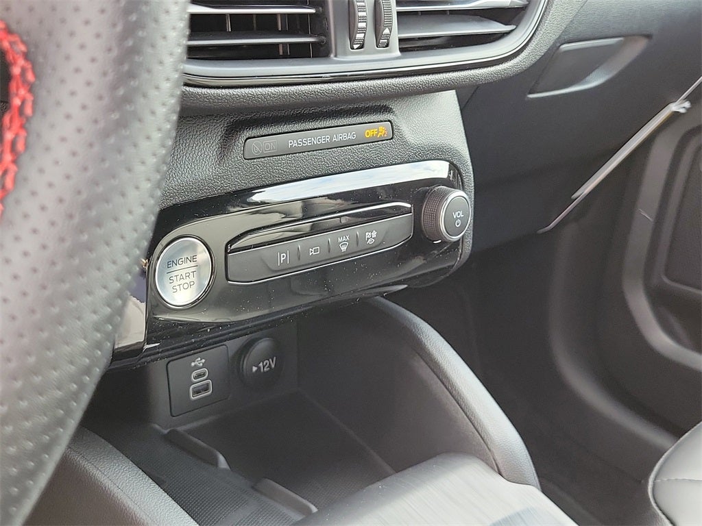 2026 Ford Escape Hybrid ST-Line Elite