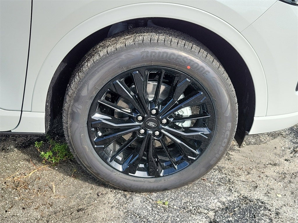 2026 Ford Escape Hybrid ST-Line Elite