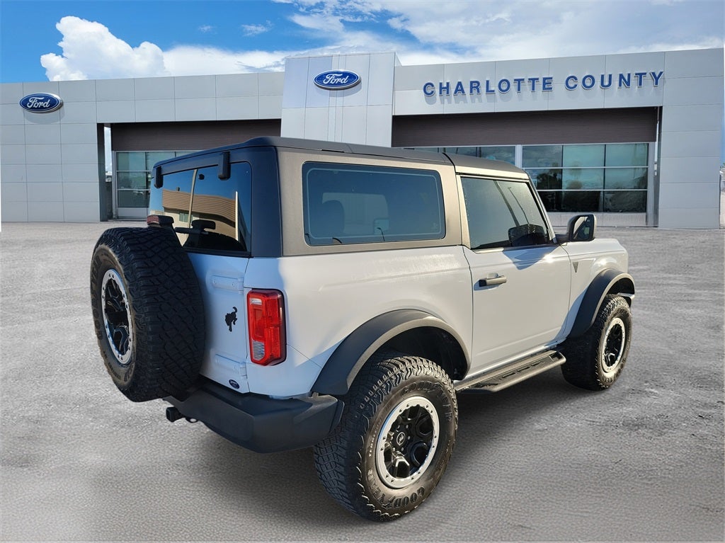 2023 Ford Bronco Base