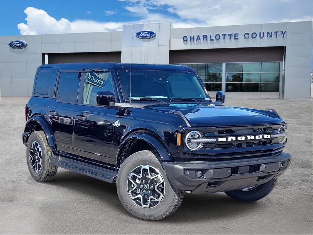 2026 Ford Bronco Outer Banks