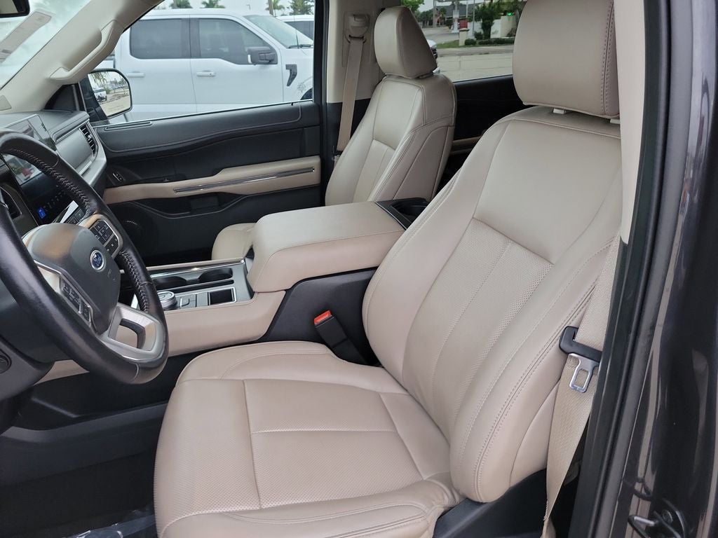2024 Ford Expedition Max XLT