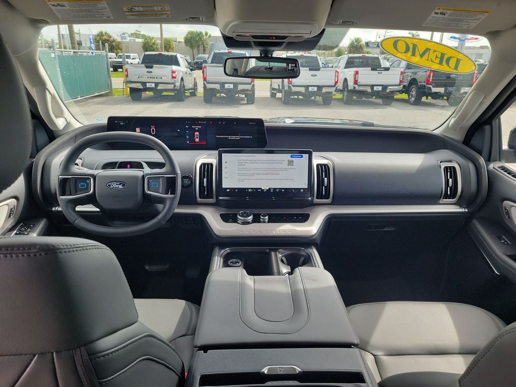 2026 Ford Expedition Active