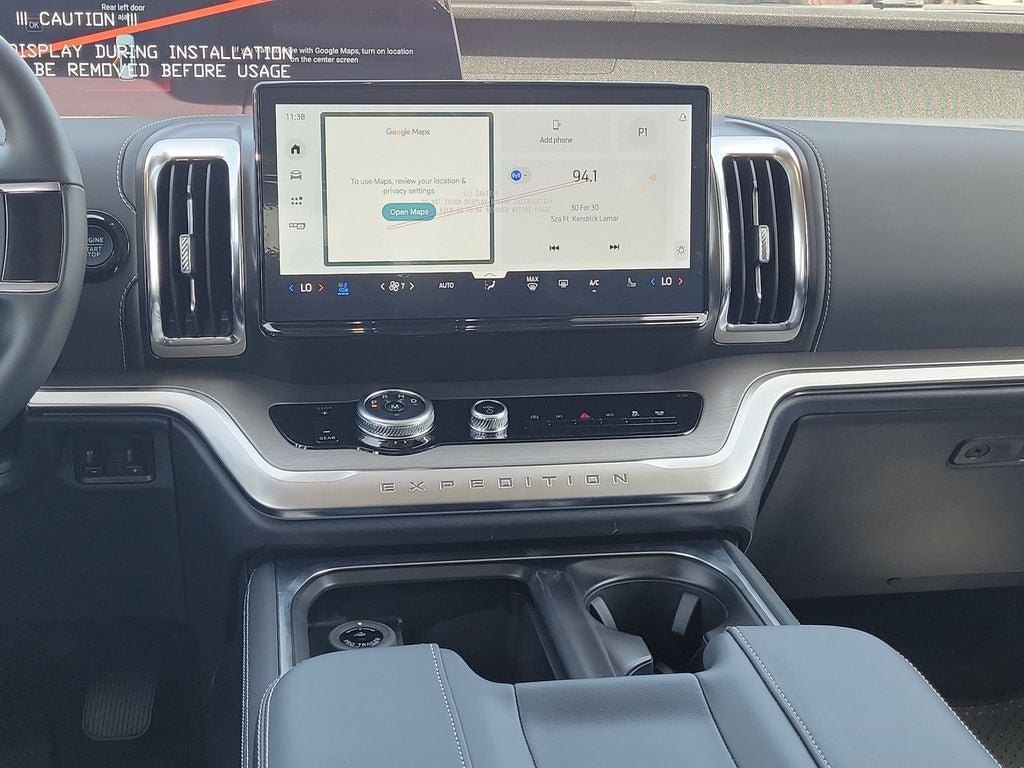 2027 Ford Expedition Platinum