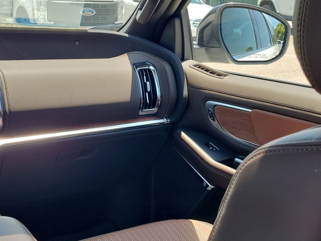 2026 Ford Expedition King Ranch