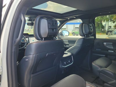 2027 Ford Expedition Tremor