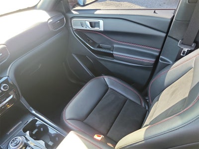 2024 Ford Explorer ST-Line