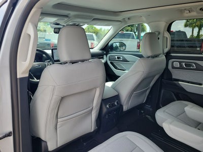 2026 Ford Explorer Platinum