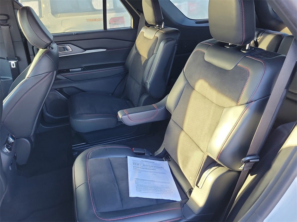 2025 Ford Explorer ST