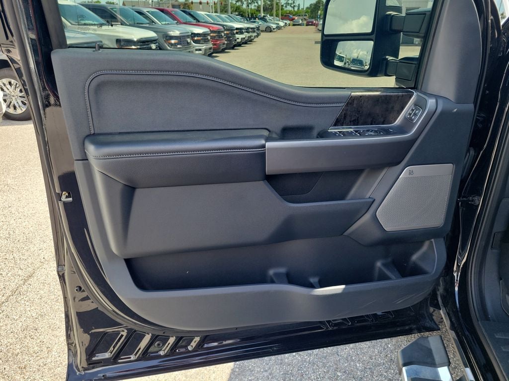 2025 Ford F-250SD Lariat