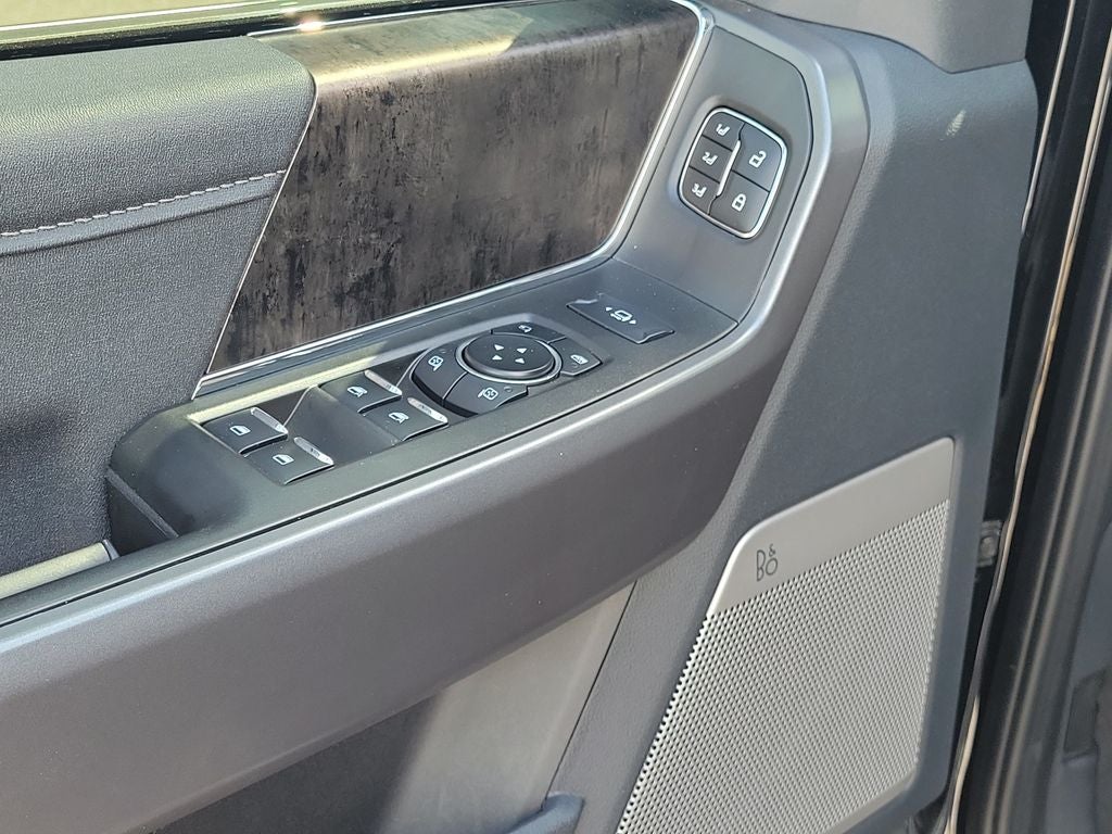 2025 Ford F-250SD Lariat
