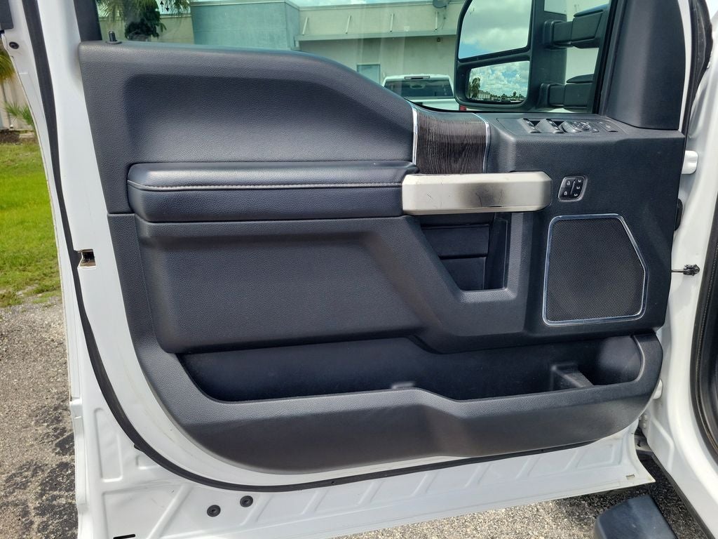 2021 Ford F-250SD Lariat