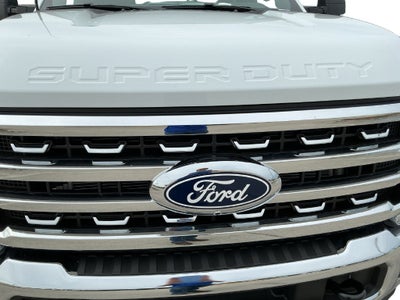 2027 Ford F-250SD XLT