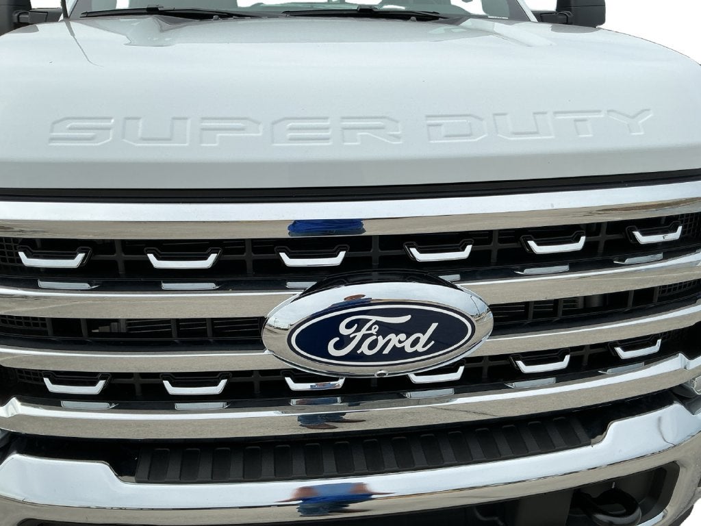 2027 Ford F-250SD XLT