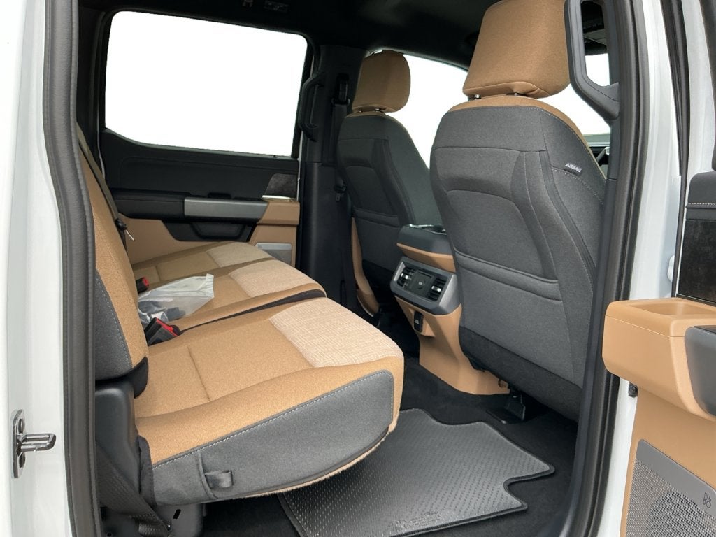 2027 Ford F-250SD XLT