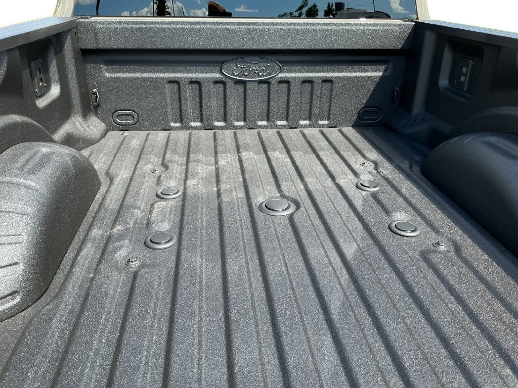 2027 Ford F-250SD Platinum