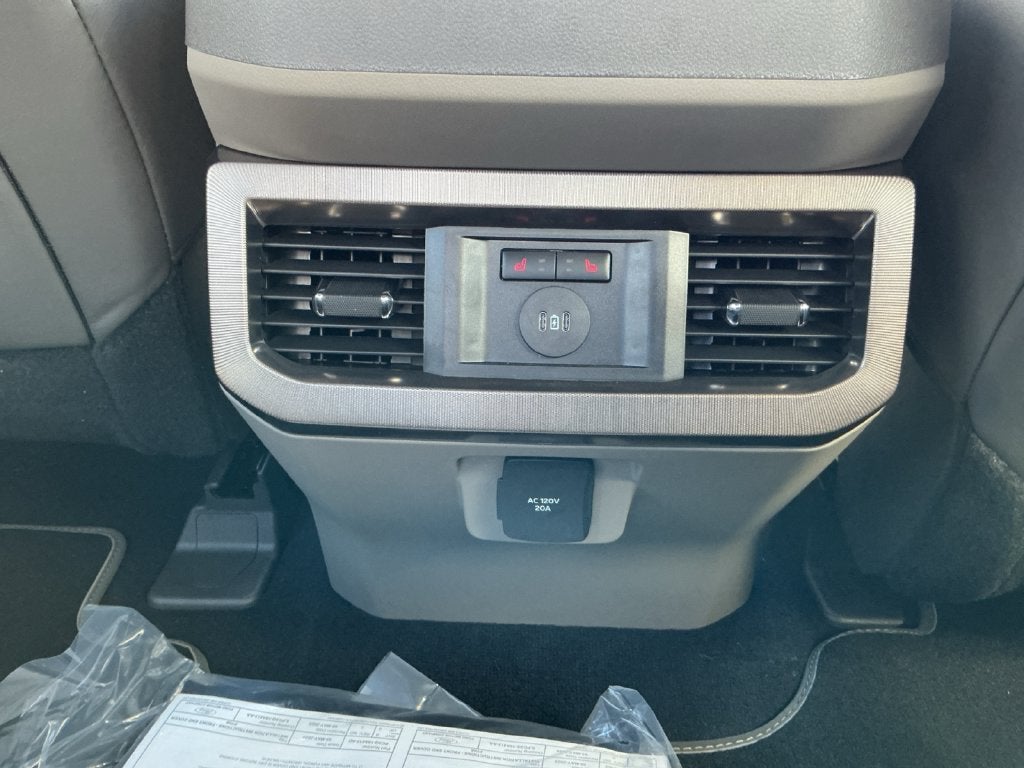 2027 Ford F-250SD Platinum