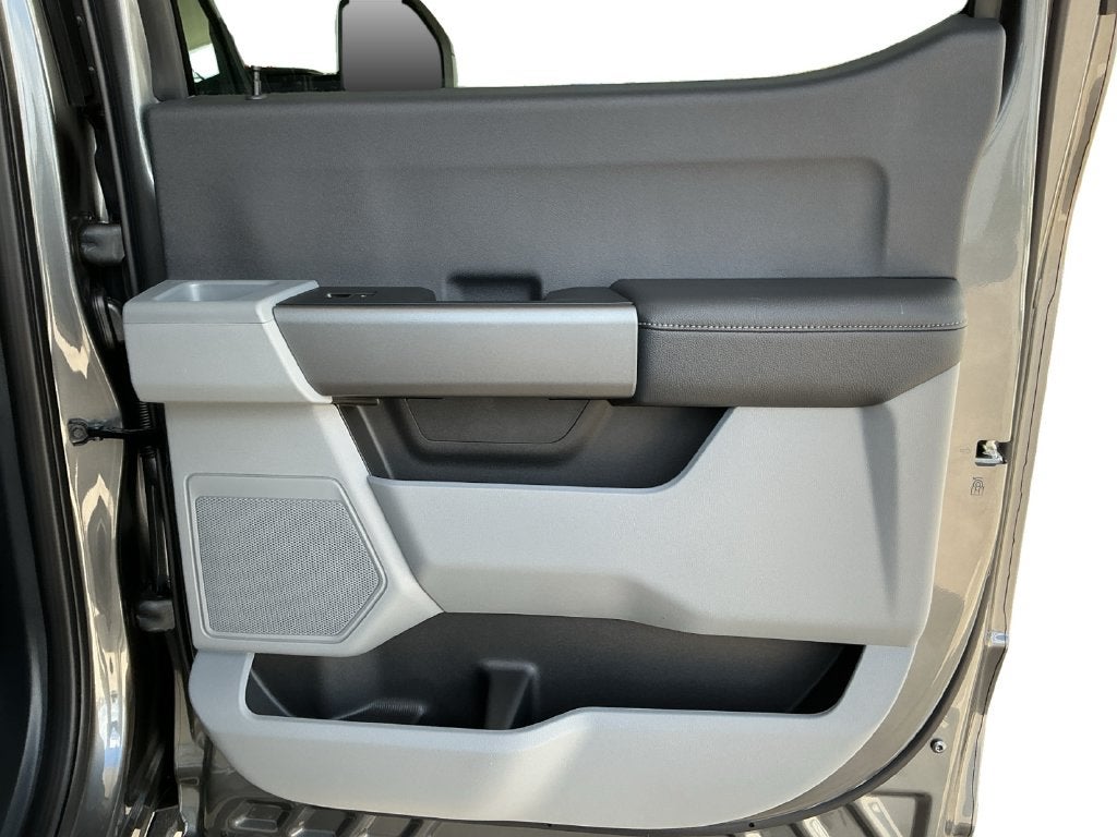 2027 Ford F-250SD F-250® XL